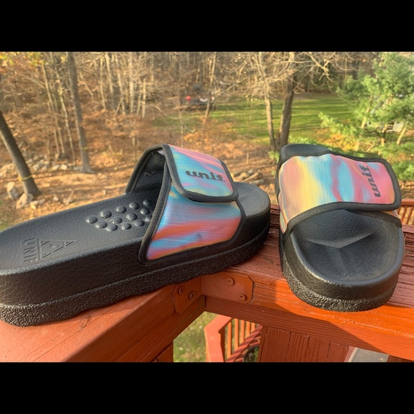 Palatable Sliders - Picture 3 of 3